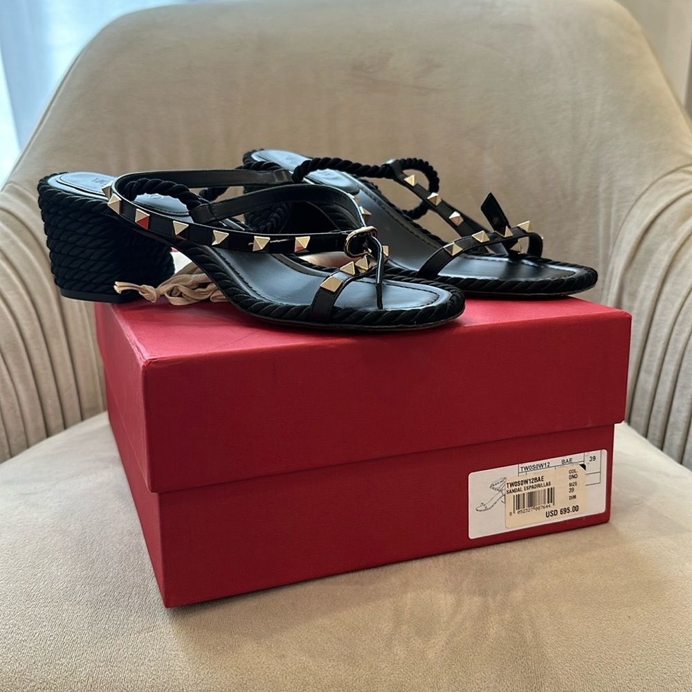 Valentino Garvani Rockstud Leather Rope Ankle Strap Sandals 65 MM Heel Black 39